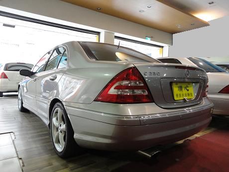 賓士 C-Class C 230 K  照片10