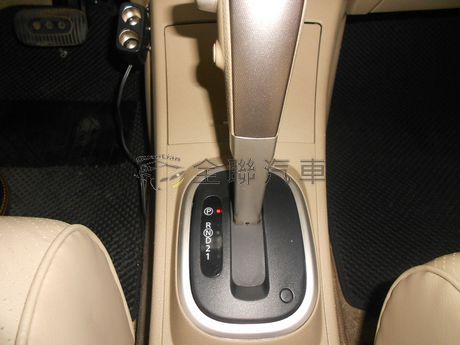 Nissan 日產 Tiida 照片7