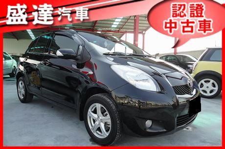 Toyota豐田 Yaris 照片1