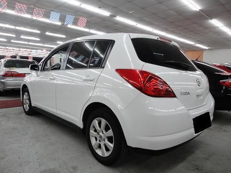 Nissan 日產 Tiida 照片10