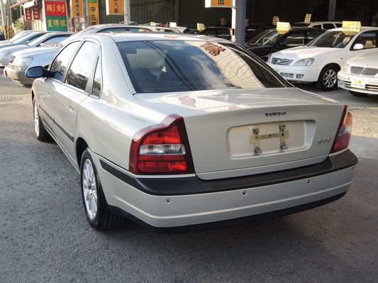 00 VOLVO S80 高鐵汽車 照片8