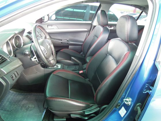 Mitsubishi 三菱 Fortis 照片3