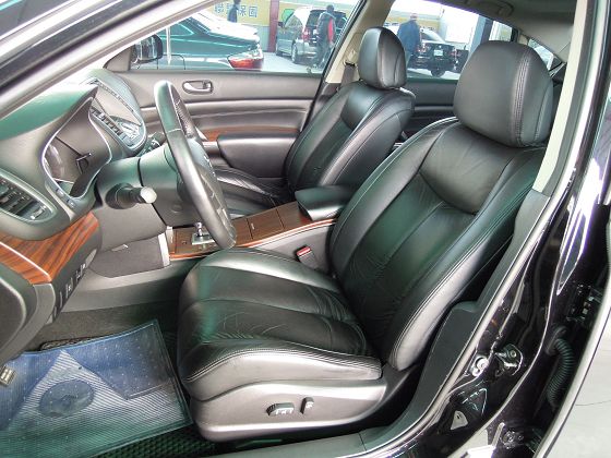 Nissan 日產 Teana 照片3