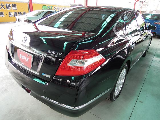 Nissan 日產 Teana 照片10