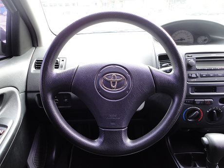 Toyota豐田 Vios 照片3