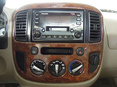 Ford 福特 Escape 照片6