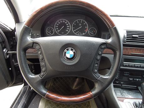 BMW 寶馬 525 照片5