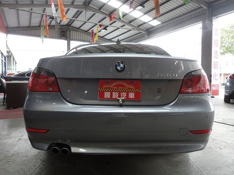 BMW 寶馬 5系列 530 照片10