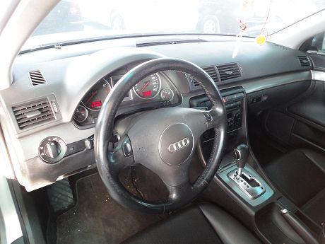 Audi 奧迪 A4 1.8T 照片3