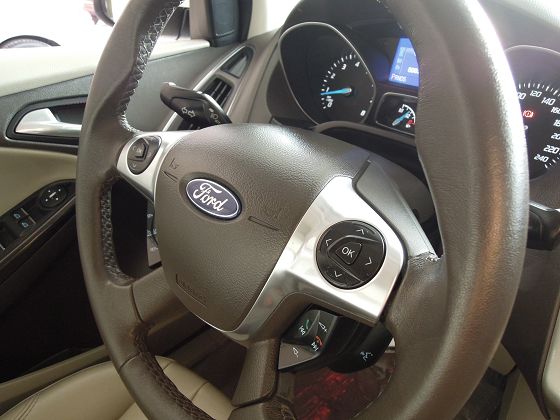 Ford 福特 Focus 1.6 照片6