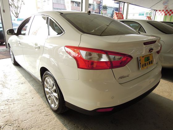 Ford 福特 Focus 1.6 照片10