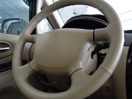 Mazda 馬自達 Premacy 照片3