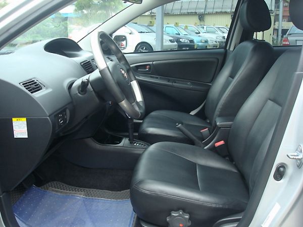 豐田TOYOT VIOS2009年 銀 照片4