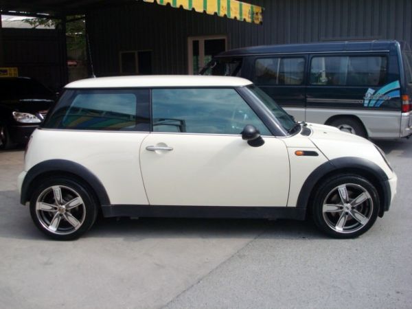 NEW MINI 03年 1.6米白 照片8