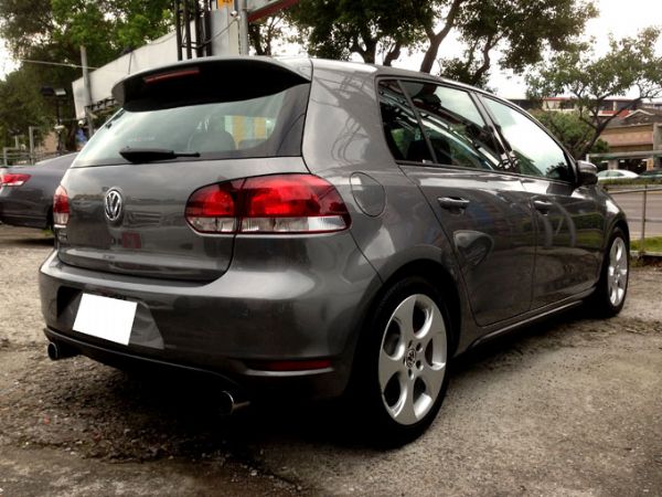 真晟車業 福斯GOLF GTI 車況超優 照片2