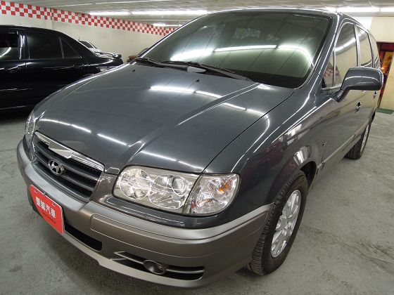 Hyundai 現代 Trajet 照片1