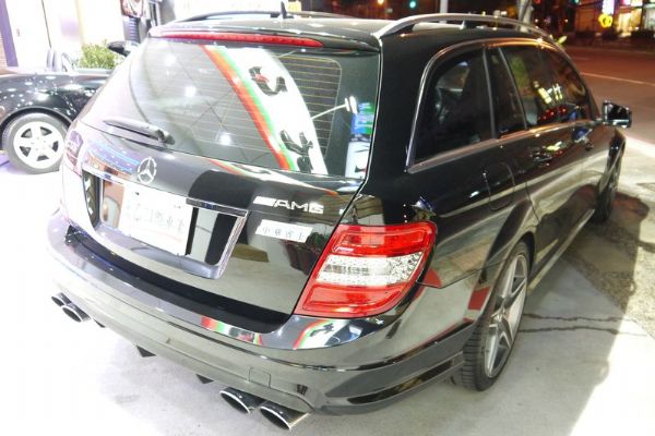 2010年 Benz C63 Estat 照片8