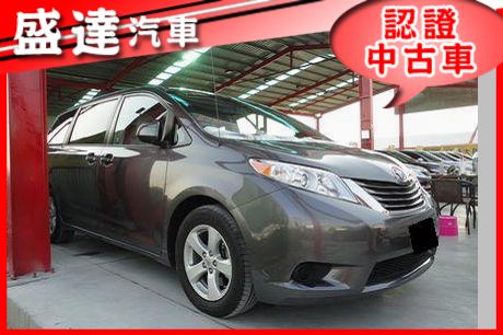 Toyota豐田 Sienna 照片1