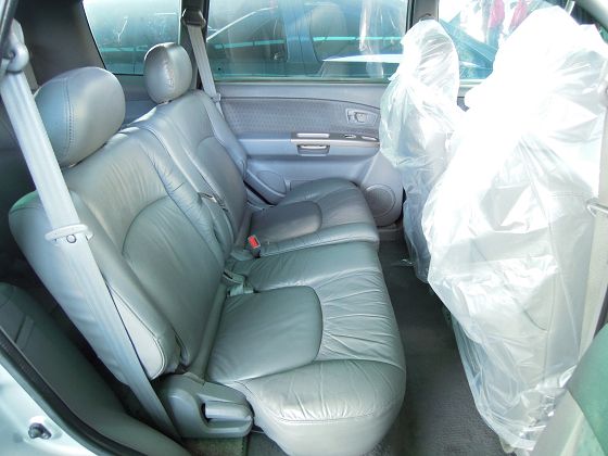 Kia 起亞 Euro Carens 照片5