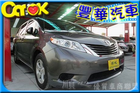 Toyota豐田 Sienna  照片1