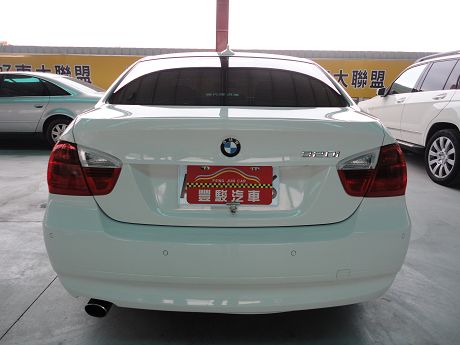 BMW 寶馬 3系列 320 照片10