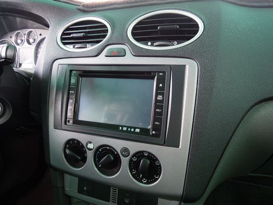 Ford 福特 Focus 2.0 照片7