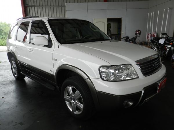 Ford 福特 ESCAPE 4WD 照片7