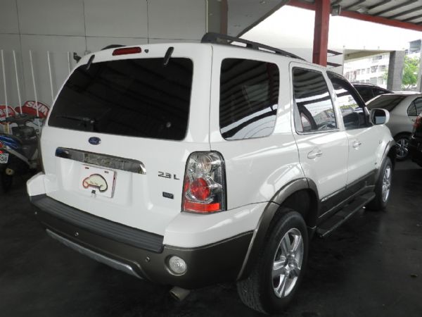 Ford 福特 ESCAPE 4WD 照片8