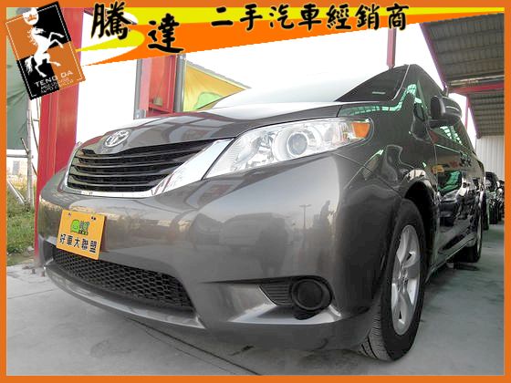 Toyota豐田 Sienna 照片1