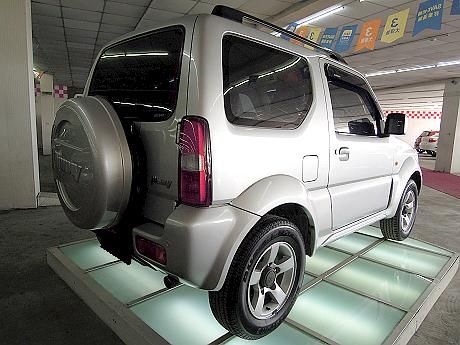 Suzuki 鈴木 Jimny 照片10