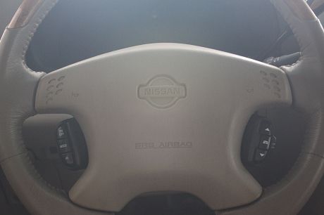 Nissan 日產 Serena QRV 照片3