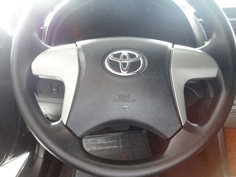 Toyota豐田 Camry 照片4