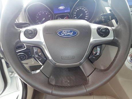 Ford 福特 Focus 1.6 照片4