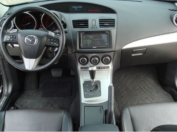 2012 MAZDA3 2.0 5門 照片2