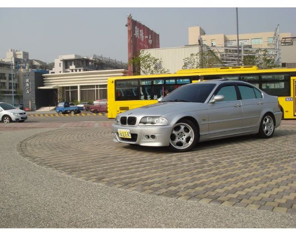 2002 BMW 320 6缸 天窗  照片10