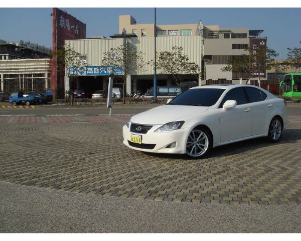 2007 稀有白色黑內裝 LEXUS I 照片10