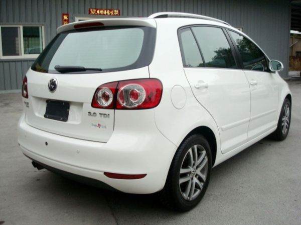 VW GOLF TDI 11年 2.0白 照片7