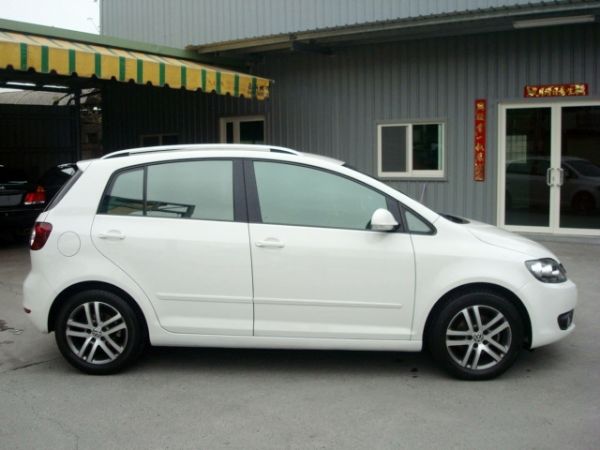 VW GOLF TDI 11年 2.0白 照片9