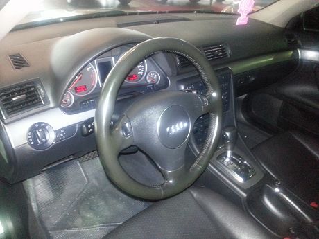 Audi 奧迪 A4 1.8T 照片5