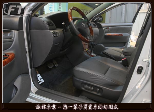 TOYATA ALTIS 1.8 200 照片5