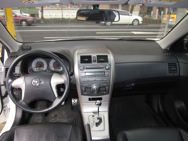 Toyota Altis 1.8Z 白色 照片10