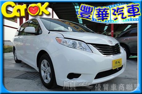 Toyota豐田 Sienna  照片1