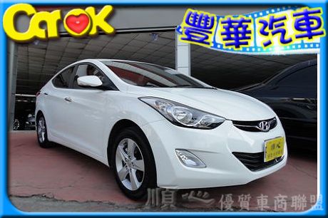 Hyundai 現代 Elantra  照片1