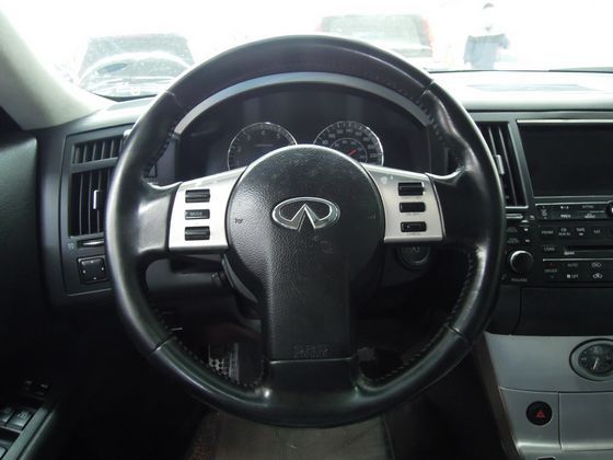 Infiniti 極致 FX35 照片5