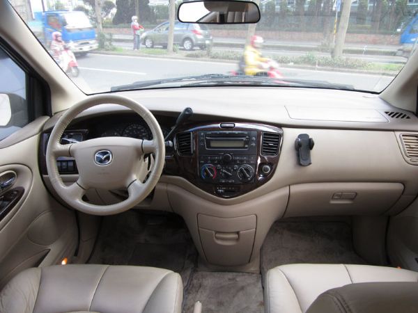 Mazda MPV 3.0 照片9