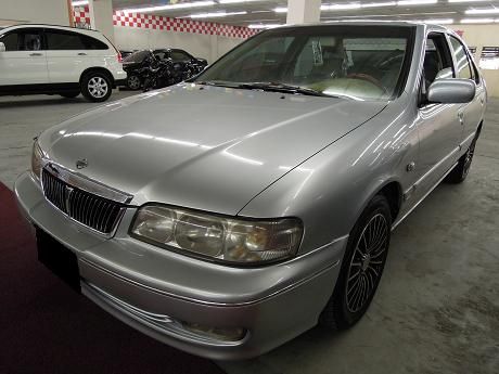 Nissan 日產 Sentra HV 照片1