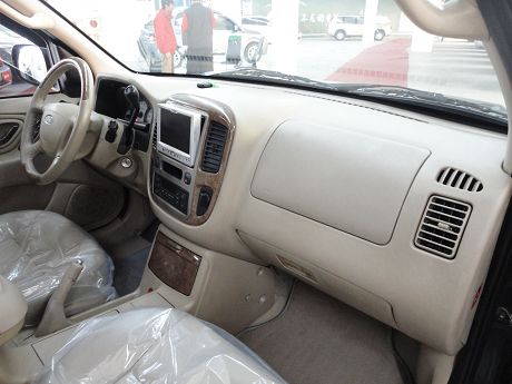 Ford 福特 Escape  照片6