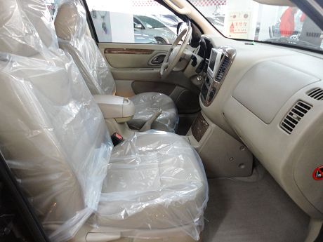 Ford 福特 Escape  照片7