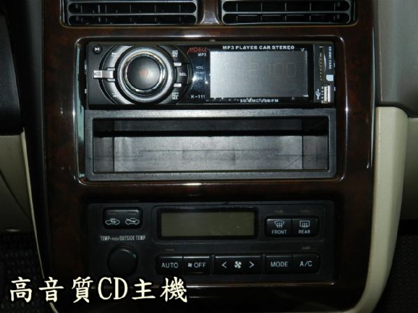 Toyota豐田 Premio 銀  照片8