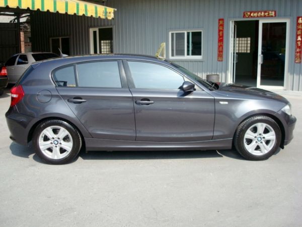 BMW 120I 08年 2.0科技灰 照片8